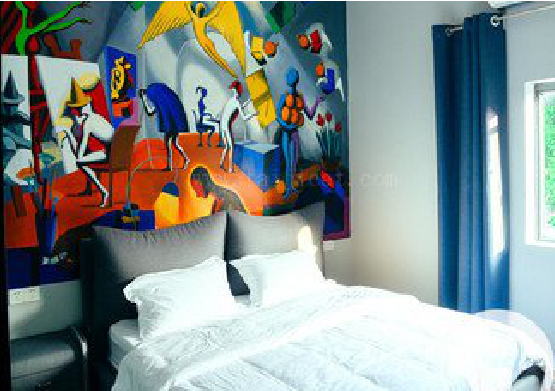 迪庆对于酒店的墙体彩绘而言更注重哪些方面？